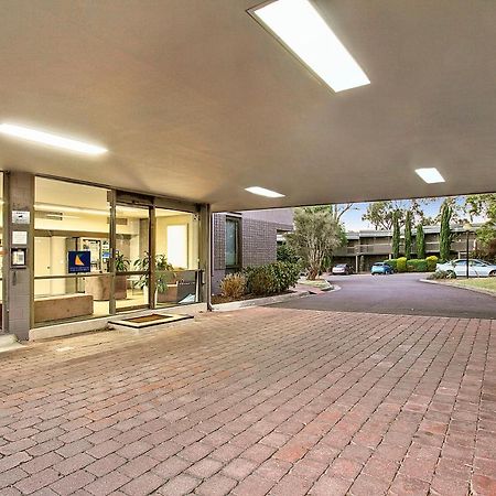 Wantirna Knox International Hotel And Apartments מראה חיצוני תמונה