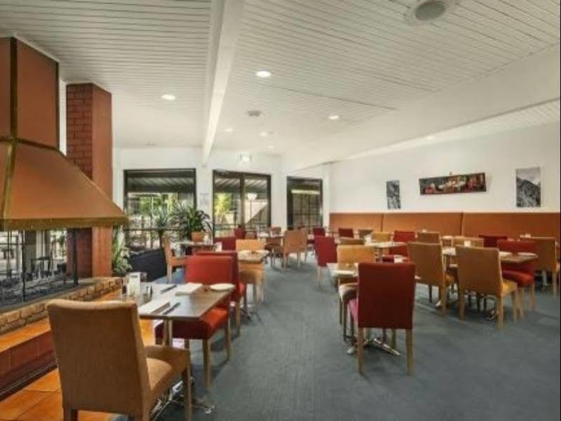 Wantirna Knox International Hotel And Apartments מראה חיצוני תמונה