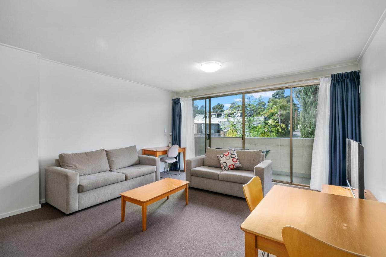 Wantirna Knox International Hotel And Apartments מראה חיצוני תמונה